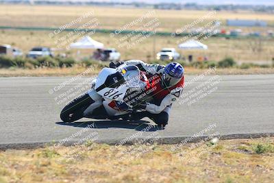 media/Oct-15-2023-TrackXperience (Sun) [[85198ff50b]]/Group 3/session 4 turn 3/